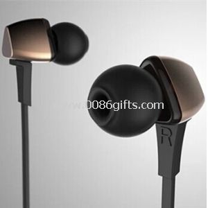 Metal earphone