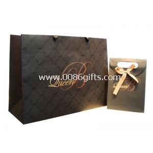 Queen B 200g Balck Paper Carrier Bag With Diecut Banana Hole For Handle