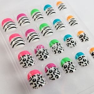 Beautiful Full Cover Fake Nails