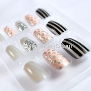 Pink Fingers Fake Nails short for women