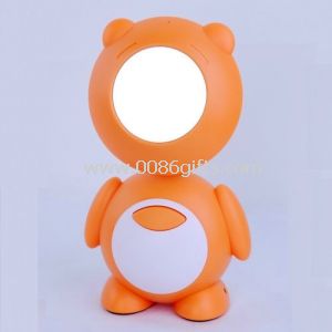 Oglinda condus Usb lampa de birou cu acumulator de reîncărcare