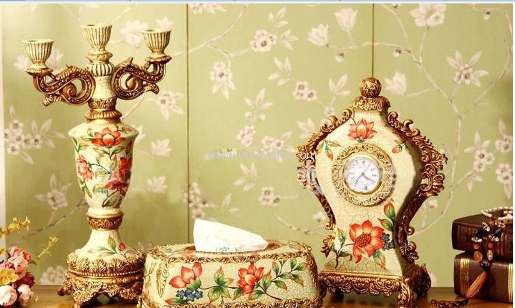 Ceramic retro furnishing articles