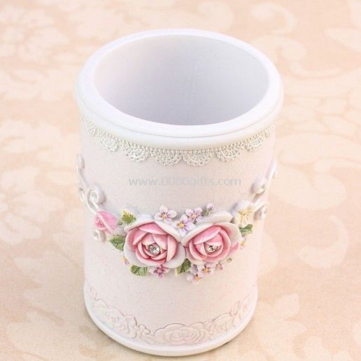 European rural pen container