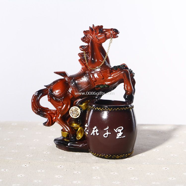 The horse resin brush pot furnishing articles