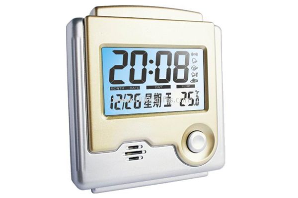 Wall talking clock