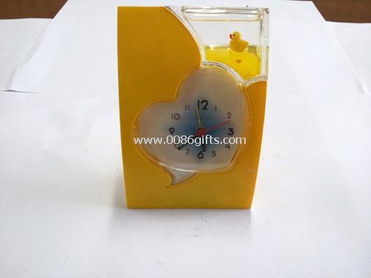 Liquid clock