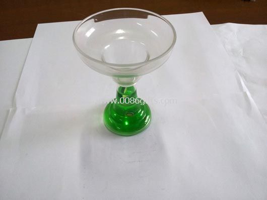 Liquid cup