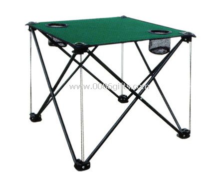 Folding table