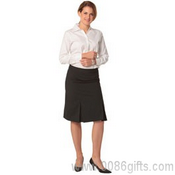 Womens Pleated Skirt In Wool Stretch images