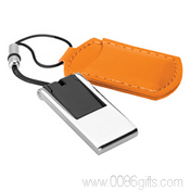 محرك فلاش USB ميني بوتشي في الحقيبة بو images