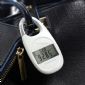 Pedometer carabiner dengan tujuan Tracker small picture