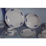 20pcs Ceramic Dinnerware Sets with Floral Design,Dishwasher and Microwave Oven Safe images