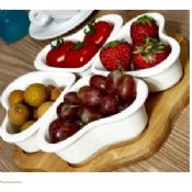 Ευρωπαϊκό Καρδιολογικό κομπόστα πλάκα σνακ μπαμπού και ξύλο καρύκευμα δίσκος λευκό κεραμικό πιάτο images