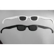 Óculos 3D de papel para o cinema 3D images