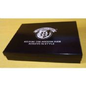 Caixa de presente do cartão de empacotamento de vestuário decorativo preto com tampas images