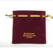 Bolsa de terciopelo con el logo de hotfoil oro sellado images