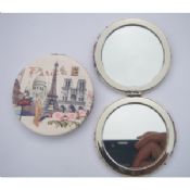 Rond miroir pliant avec couverture en cuir images