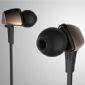 Metal earphone small picture
