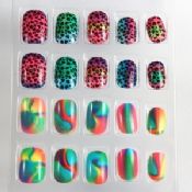 Muchos colores leopardo patrón falso uñas niños images