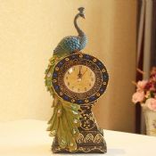 Artículos de decoración del reloj del reloj de escritorio de Asia Sur-Oriental del pavo real images