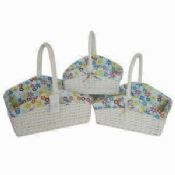 Willow Picnic Basket in Various Colors/Styles images