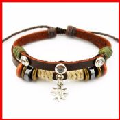 Eye Charm armband images