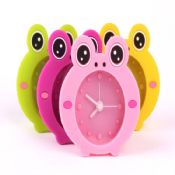 Horloge de silicone en forme de grenouille images