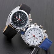 Jeans-Armband-Uhren images