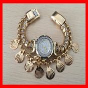Jewelry Gold Watch with Magnetic Clasp images