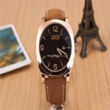 Leather Strap Man Watch images