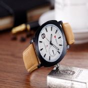 Hommes cuir Quartz Watch images