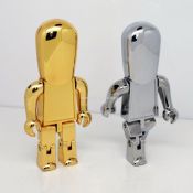 Emas / perak logam orang membentuk usb flash drive images