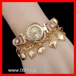 Modis Heart Watch Kristal dengan