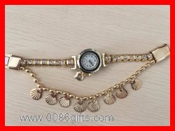 Jewelry Gold Watch with Magnetic Clasp