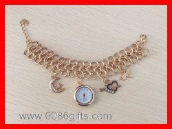 DIY Charm Lady Watch with Gold Chain 
