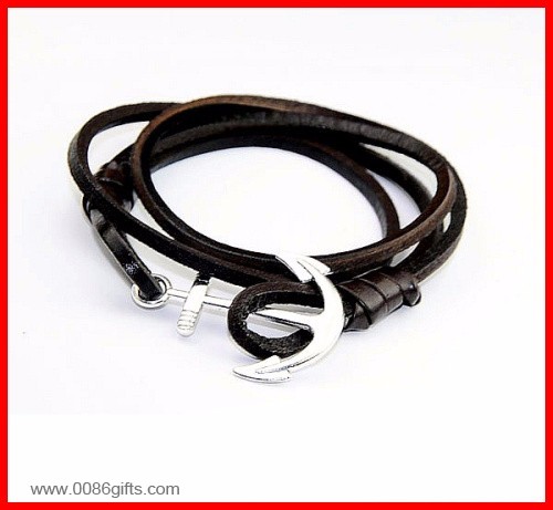 Leather bracelet 