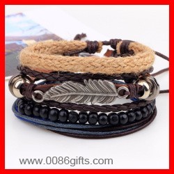 Blad Charm Armband