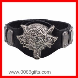 With Tiger Head Stud Fashion Width Leather Bangle