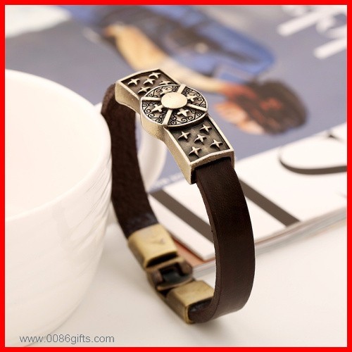 Mens Bracciale