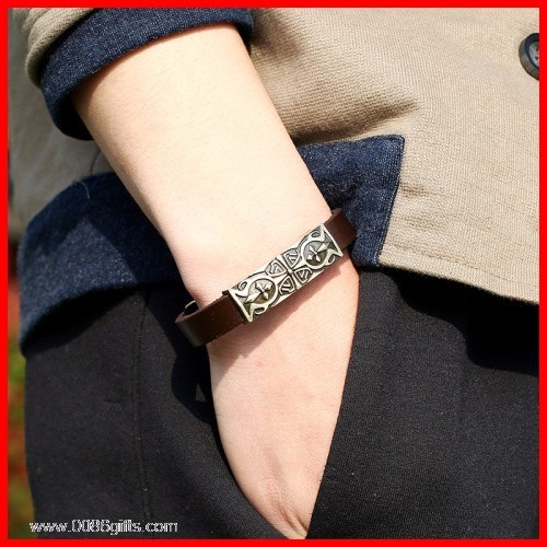 Pulsera de Cruz Clásico