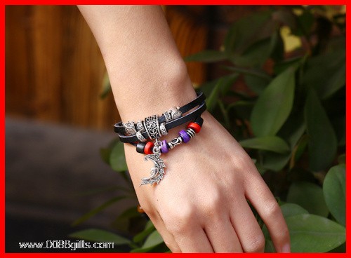 Leather Bracelet With Alloy Metal Charm