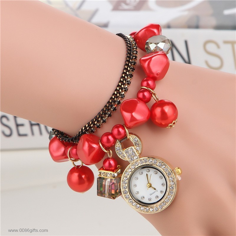 pearl women fashion hand watch