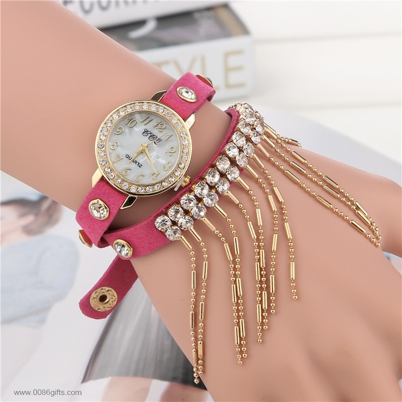 Leather Long Strap Women Watch With Diamond