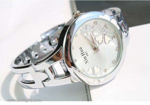 Silver Fashion Kvinnor Quartz Watch