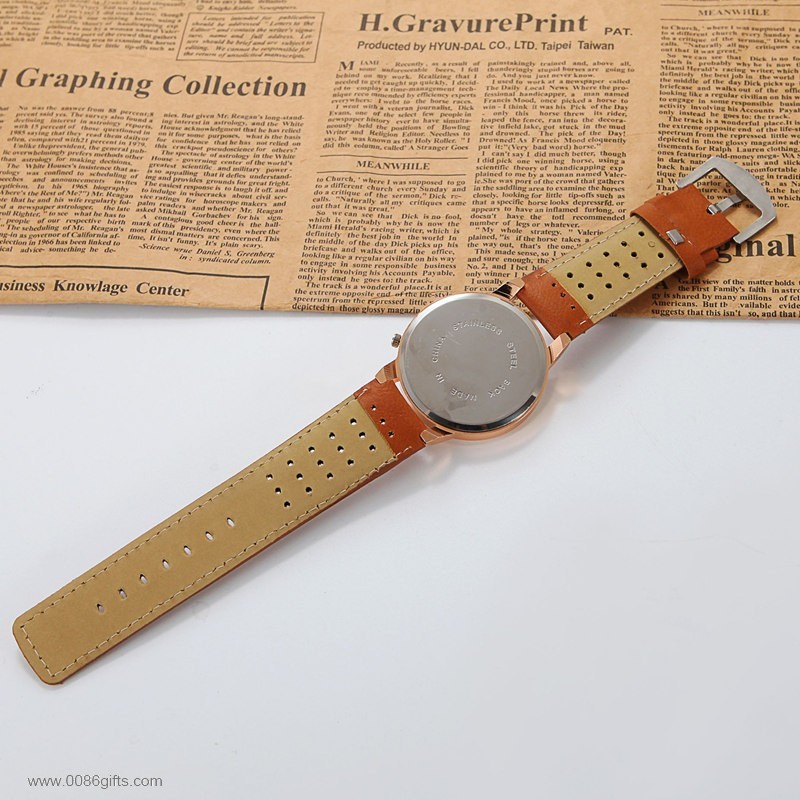 leather quartz watch for man