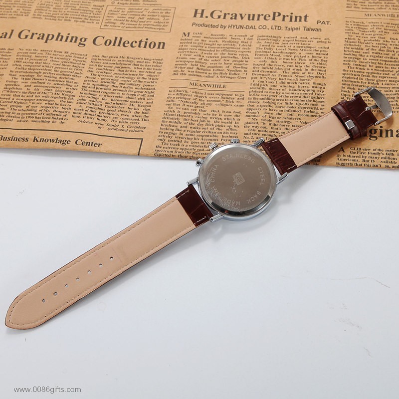 bőr zenekar vogue férfi watch