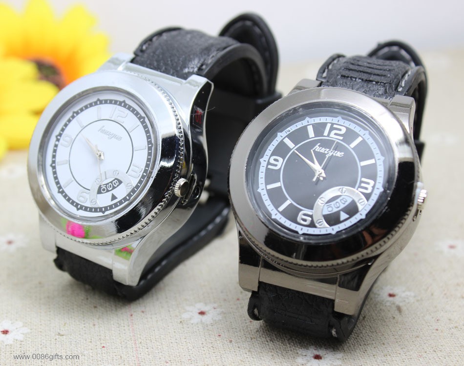 Wrist Watch Berbentuk pemantik rokok