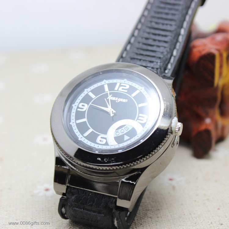Zigarettenanzünder Wrist Watch Geformten
