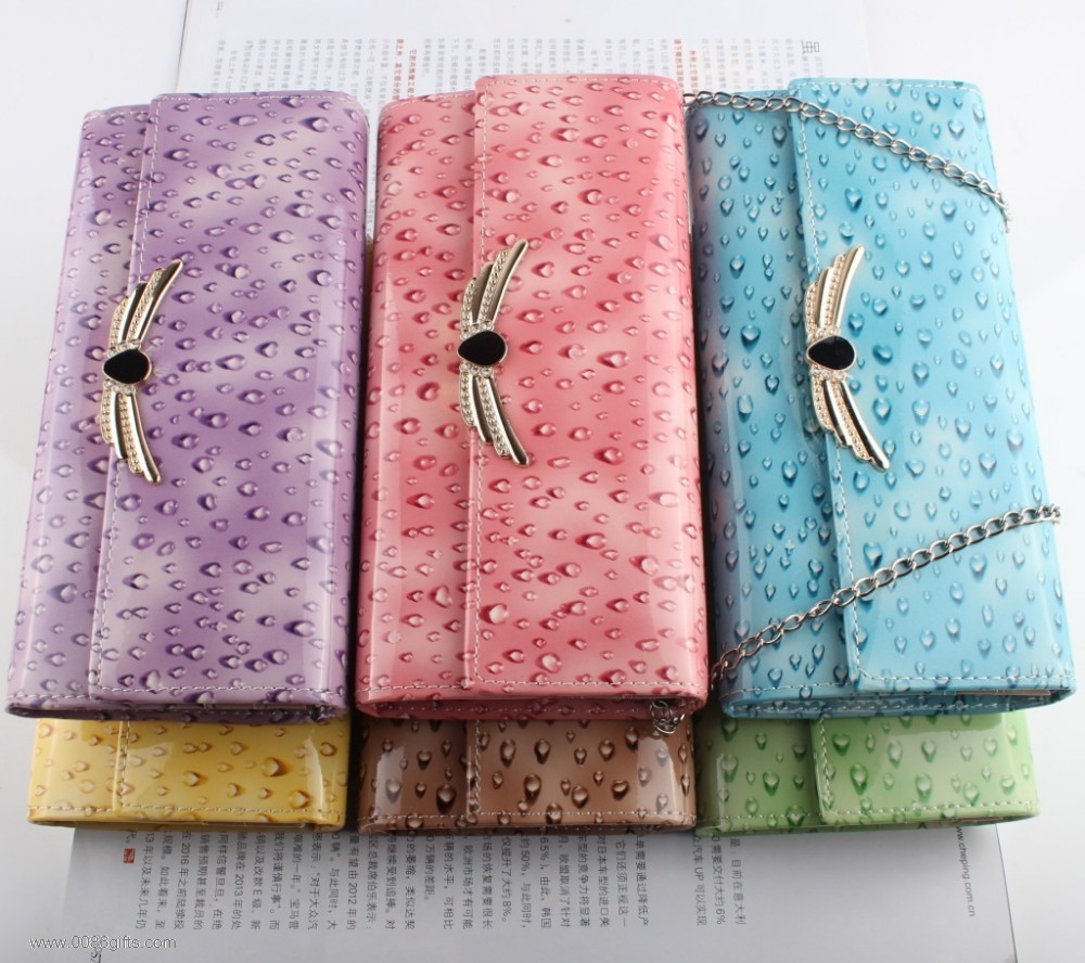 dompet wanita