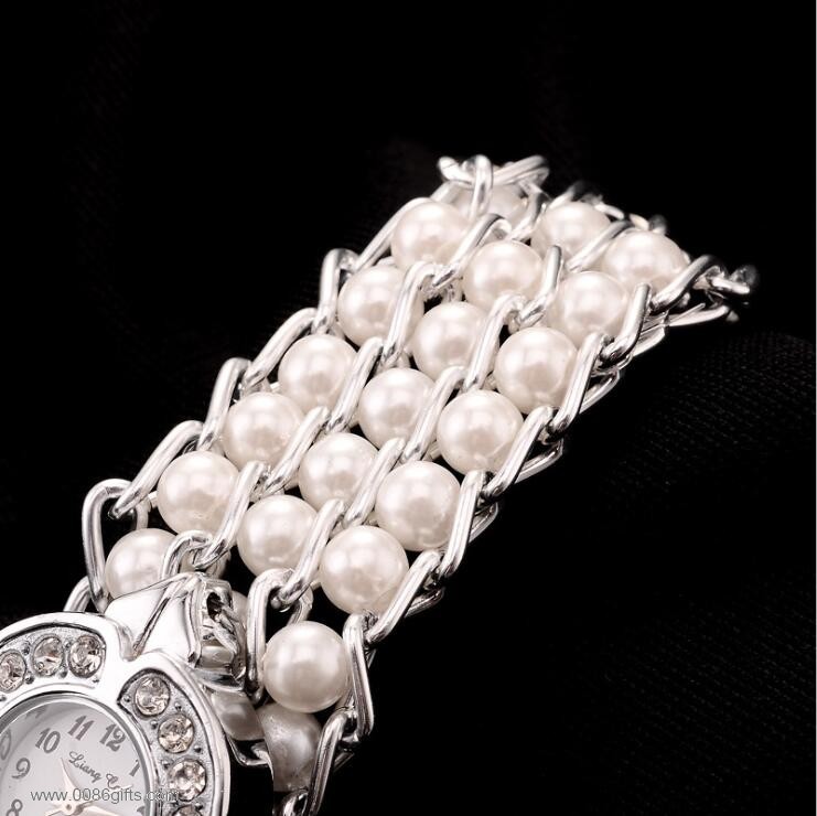 pearl watch